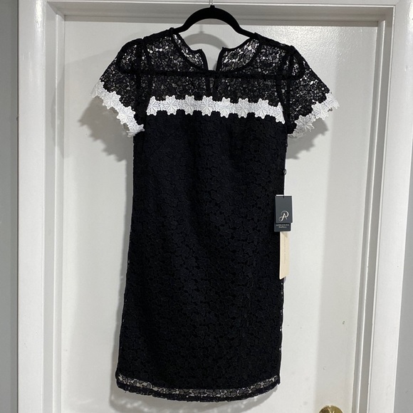 Adrianna Papell flower lace dress - Picture 1 of 4